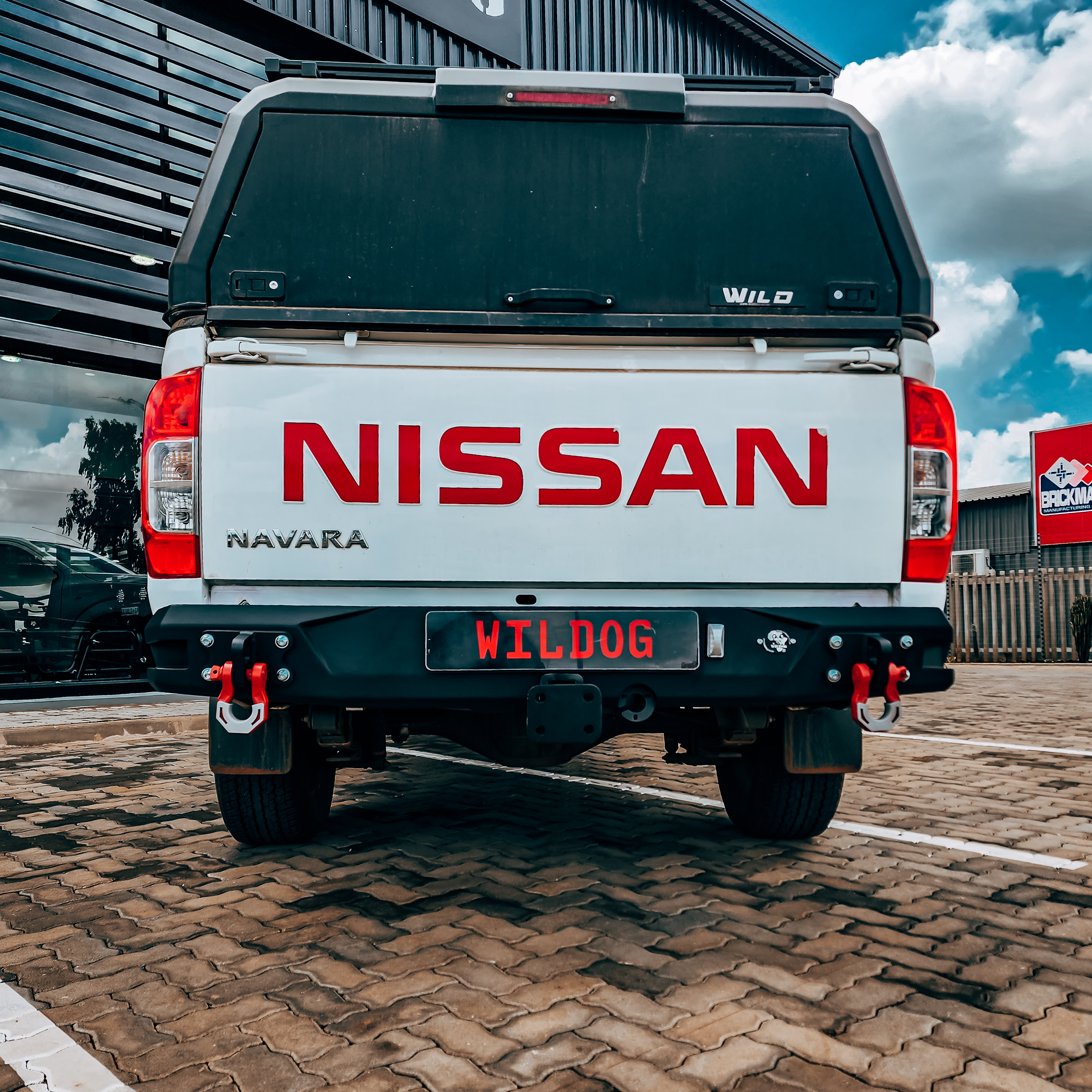 navara-2021-workhorse-rear-bumper