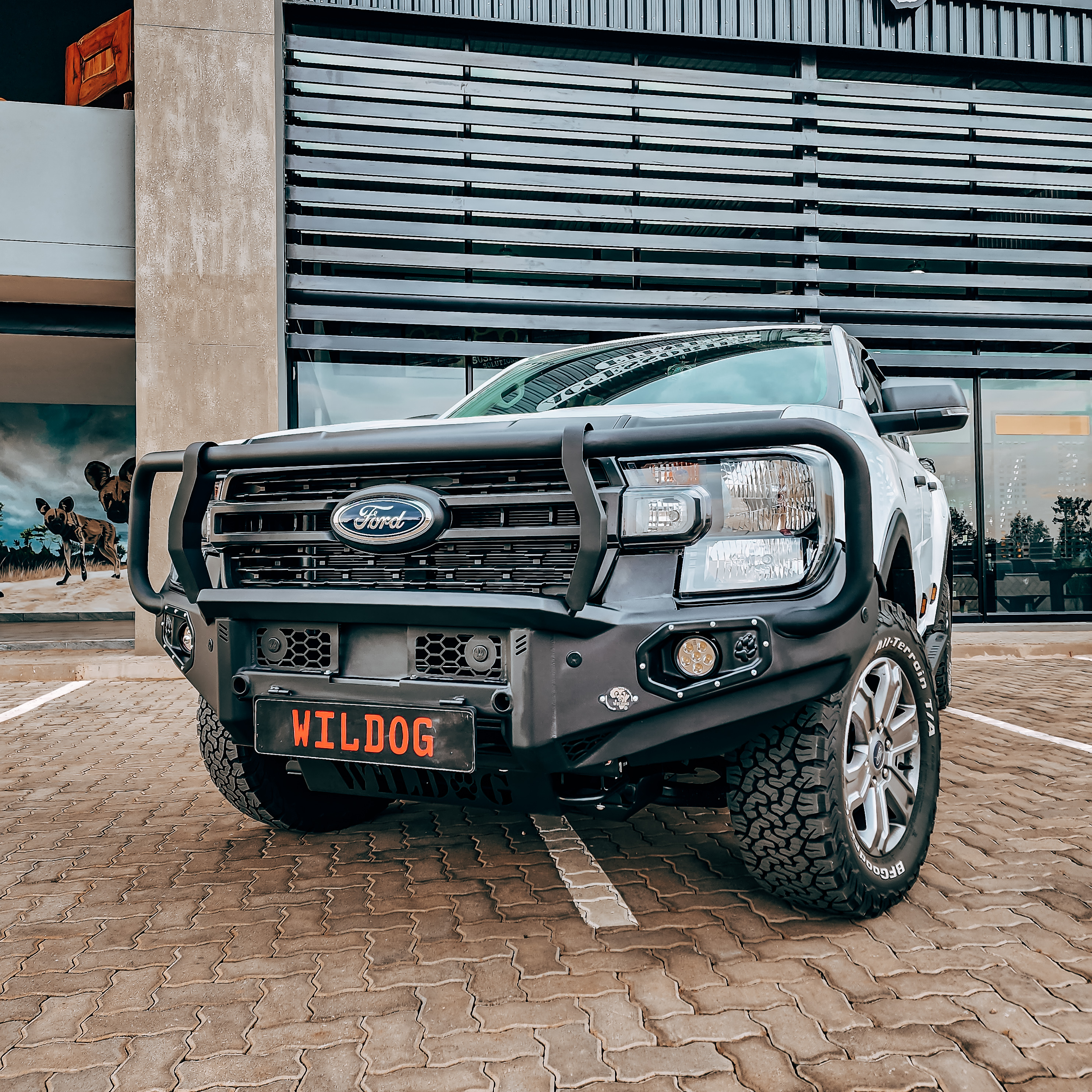 ford-ranger-next-generation-2023-hunter-front--black