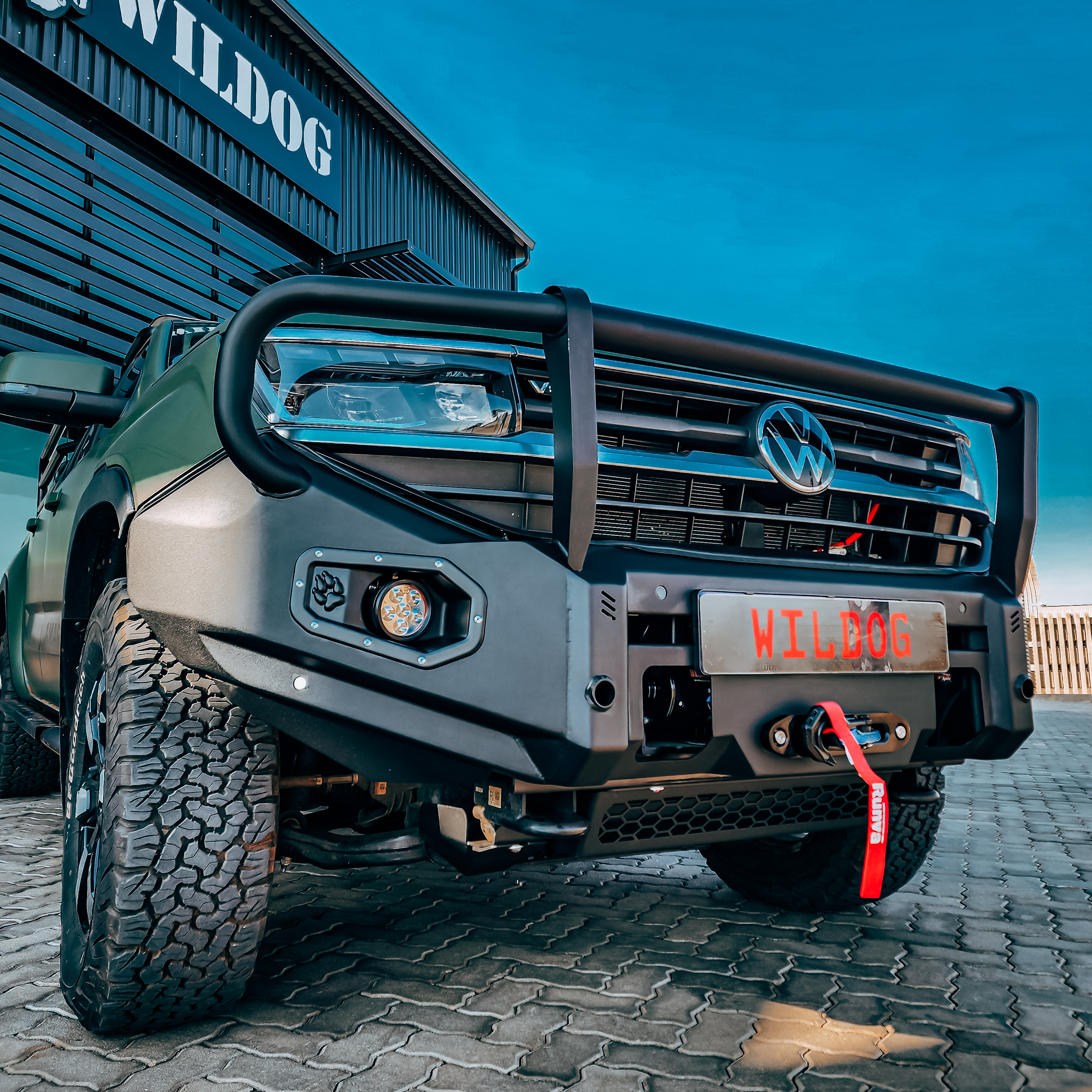 volkswagen-amarok-2023-hunter-front-bumper