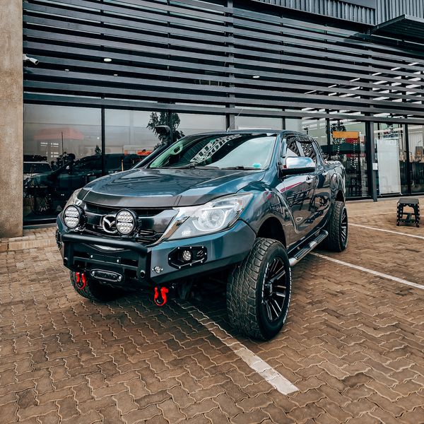 front-k9-bumper-mazda-bt50-face-lift-with-nudge--color-matched
